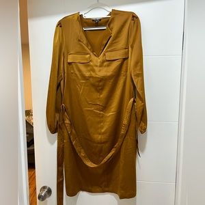 Long sleeve tie dress